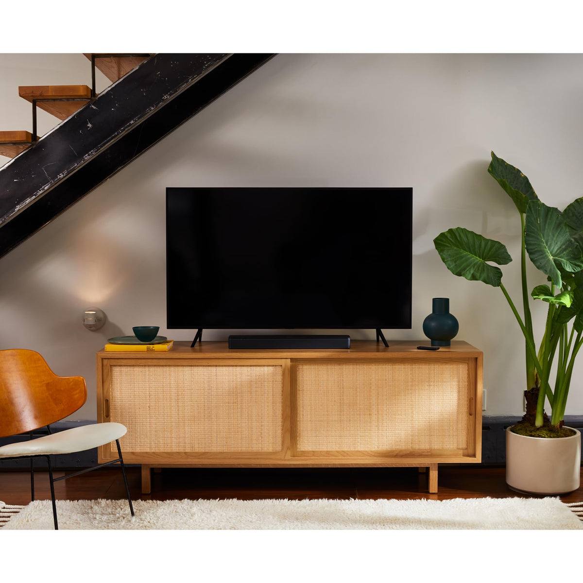 Bose TV Speaker All-in-One Soundbar with Bluetooth and HDMI-ARC Bundle